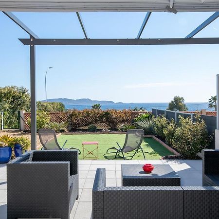 Vue mer superbe pavillon - LESCLESDENICOLE Carqueiranne Exterior foto